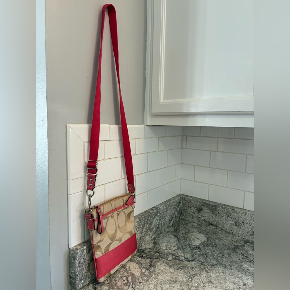 Coach Beige and Pink Crossbody Bag - Picture 16 of 16